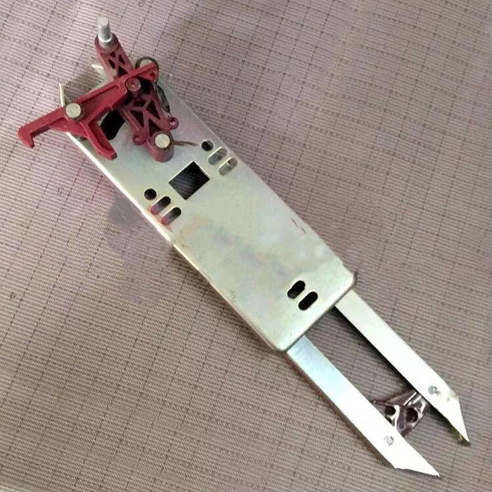 ELEVATOR DOOR KNIFE LHH200CG24