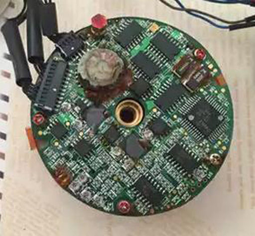 UTMAH-B15ASB USED 100% well TESTED ORIGINAL ENCODER