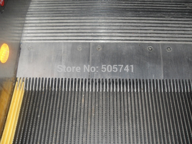 Escalator Left Comb Board - Elevators spare parts 