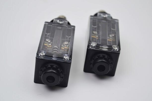 Schindler travel switch