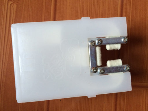 Elevator guide oil box KM86375G16 - Elevators spare parts 