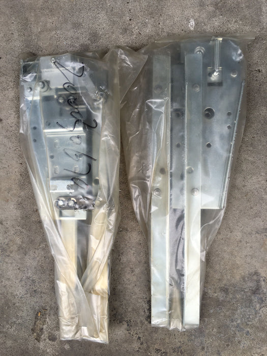 Thyssen elevator door knife