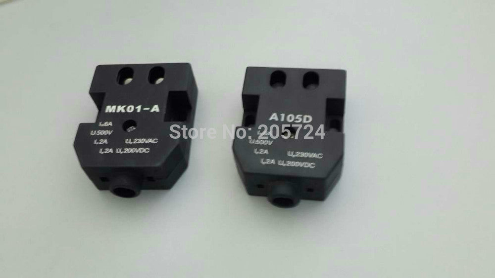 Elevator door contact A105D